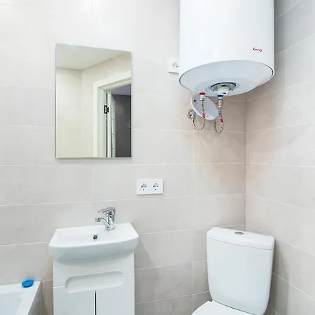 Buk Apartments On Svobody 6-8 Lviv Exterior photo